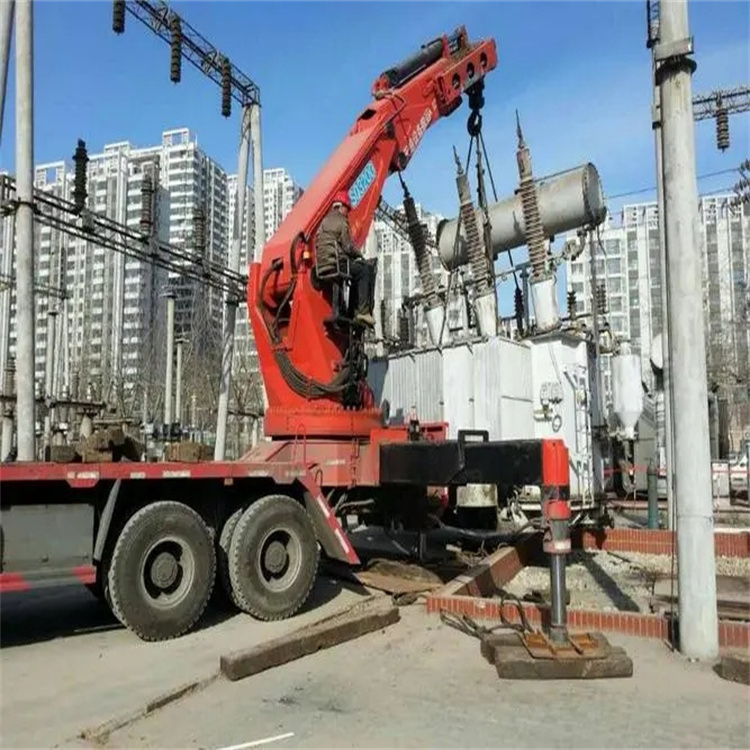 平度就近吊车出租|工地厂房吊装设备租赁|24小时高效响应