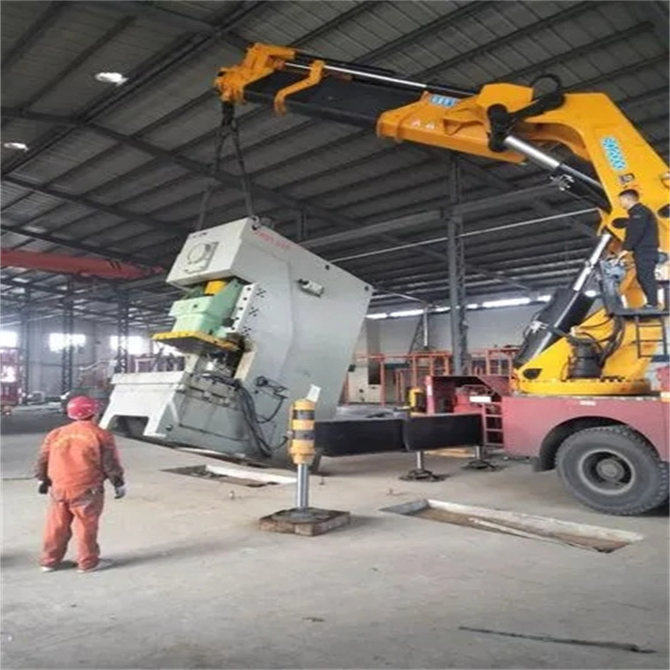 平度80吨折臂吊车出租附近电话