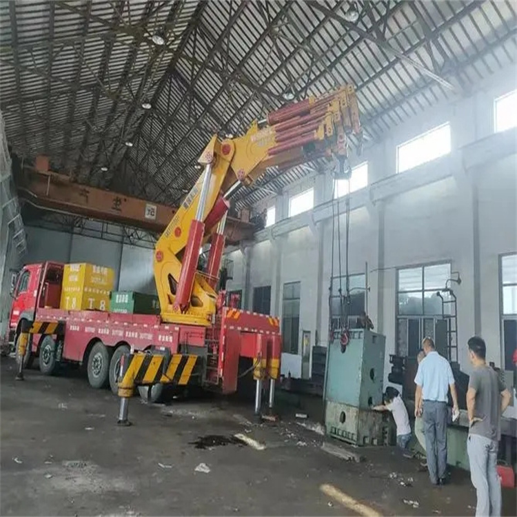 平度速查！附近自卸吊车租赁电话及租赁全攻略