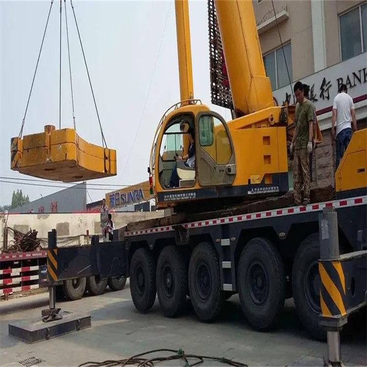 平度当地吊车出租|机器吊装|75吨|工厂搬迁服务